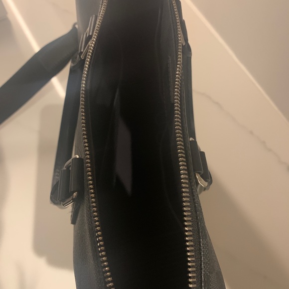 Louis Vuitton Black Canvas Men’s Briefcase - Picture 8 of 8